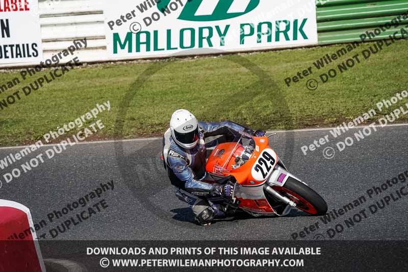 enduro digital images;event digital images;eventdigitalimages;mallory park;mallory park photographs;mallory park trackday;mallory park trackday photographs;no limits trackdays;peter wileman photography;racing digital images;trackday digital images;trackday photos
